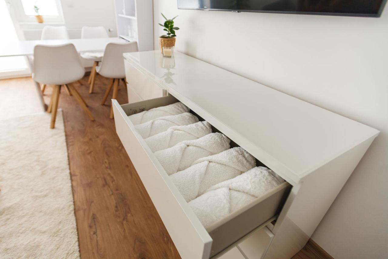 Design Apartment / 2 Room / Central / Contactless Check-In هانوفر المظهر الخارجي الصورة